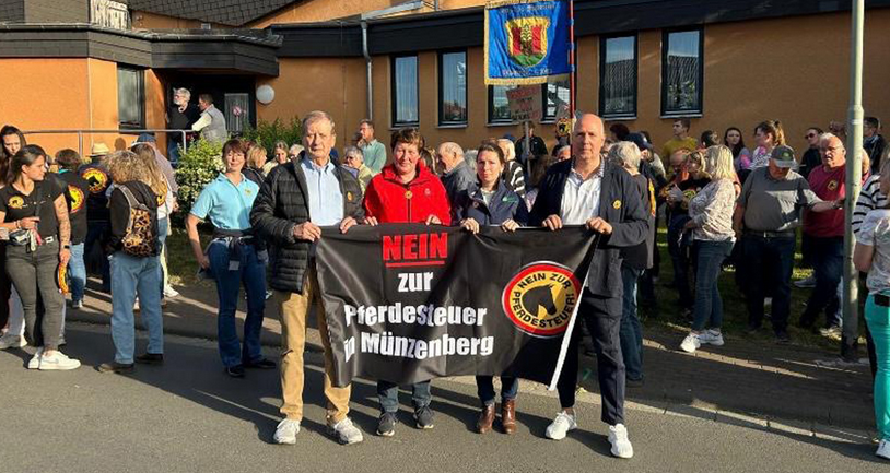 © FN: Anti-Steuer-Demo