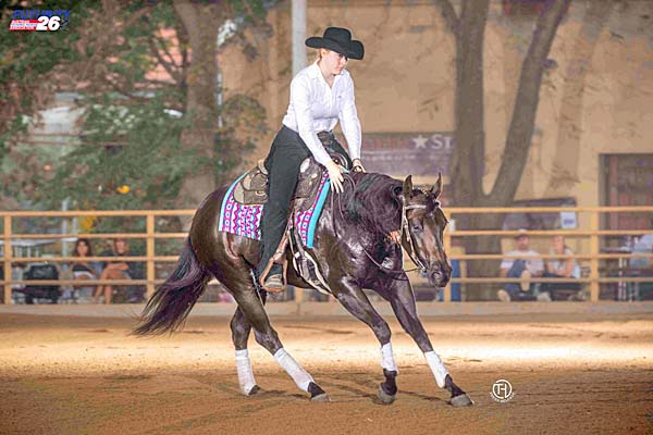 Mia Pinna auf „A Vintage Diamond“ © Tom Hautmann